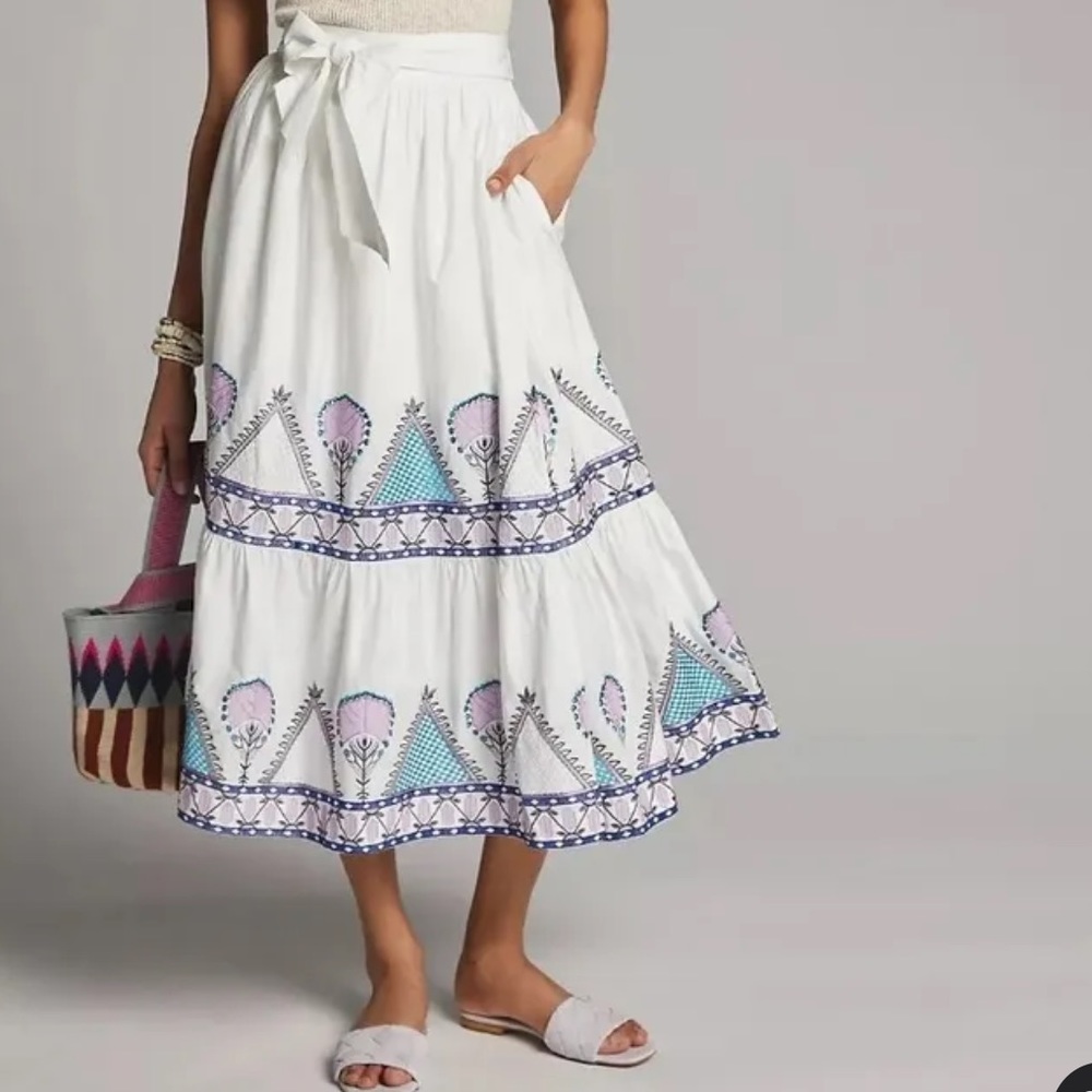 ANTHROPOLOGIE A-LINE EMBROIDERED SKIRT SZ L Z208-61